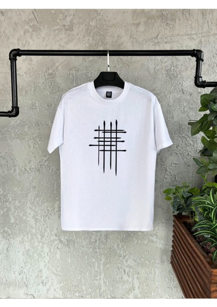 Çizgi Baskılı Beyaz Oversize Erkek Tshirt