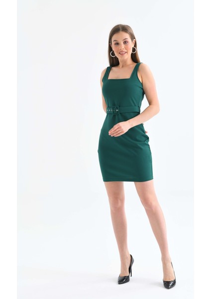 Kadın Yeşil Kare Yaka Kemer Detaylı Mini Krep Kumaş Elbise fırsatları