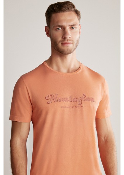 Nakış Logolu Bisiklet Yaka Turuncu Pamuk T-Shirt