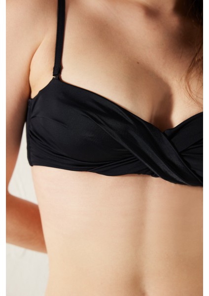 Basic Twist Siyah Bikini Üstü