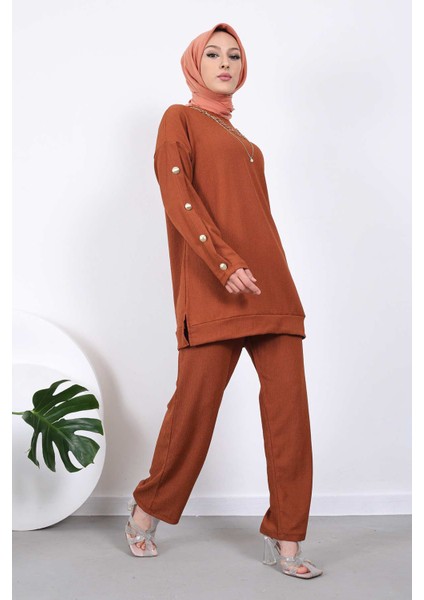 Taba Kolyeli Kolları Düğmeli Tunik Pantolon Takım