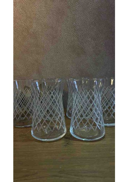 Kesme Baklava Desenli Heybeli Çay Bardağı