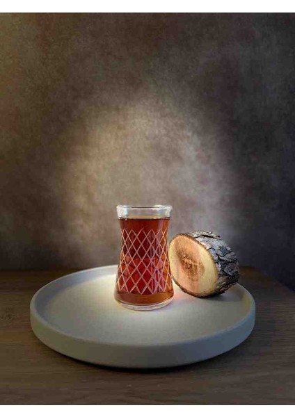 Kesme Baklava Desenli Heybeli Çay Bardağı modelleri