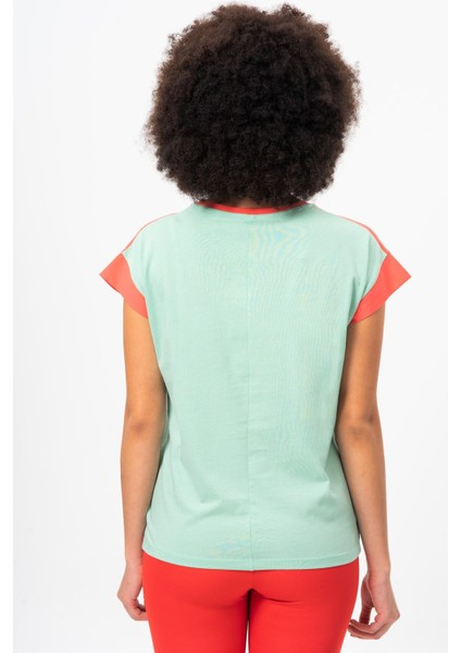 BNT-W20377-23Y Kadın T-Shirt modelleri