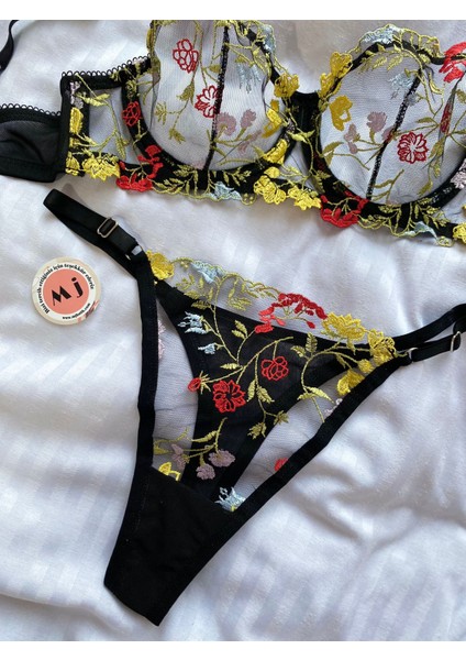 Bella Çiçekli Siyah Bralette Takım