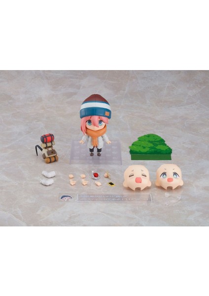Nendoroid 1623 - Yurucamp - Kagamihara Nadeshiko Solo Camp Ver. Figür