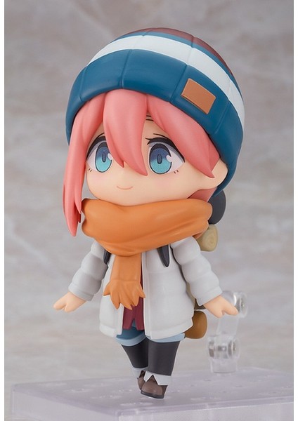 Nendoroid 1623 - Yurucamp - Kagamihara Nadeshiko Solo Camp Ver. Figür