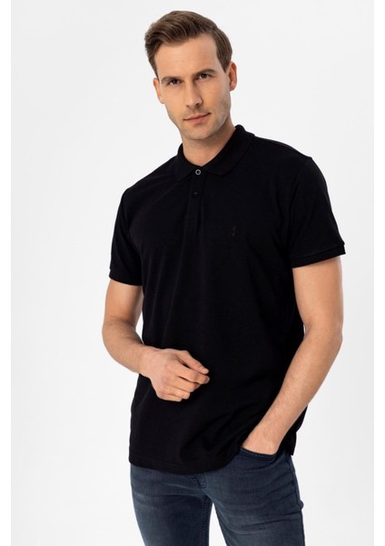 Polo Yaka Regular Kalıp Armürlü Tişört