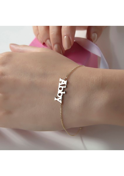 Kişiye Özel Isimli Ince Zincir Bileklik Beyaz modelleri