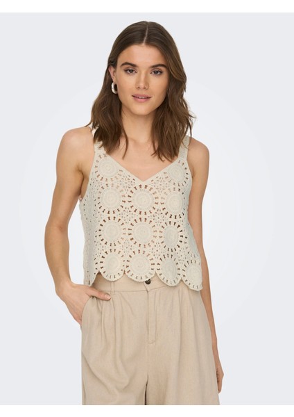 V Yaka Regular Fit Ekru Kadın Bluz 15289731