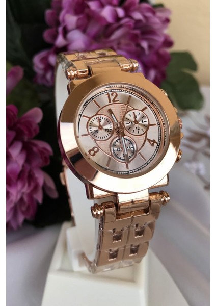 Metal Kordon Kadın Saat Suya Dayanıklı Renkli Kasa ve Kordon ile Şık Tasarım