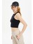 Kadın Siyah Fitness Antrenman Sporcu Düz Renk Göbek Üstü Kısa Sıfır Kol Atlet Tişört 0603 3