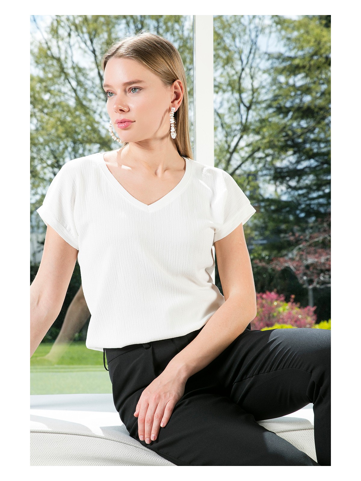 Lela Rahat Kesim Esnek V Yaka Bluz Bayan Bluz 5865039 - Görsel 6