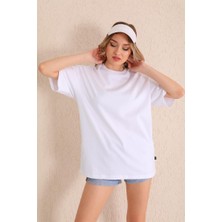 Mococo Beyaz Bisiklet Yaka Kadın Oversize T-Shirt MW5784