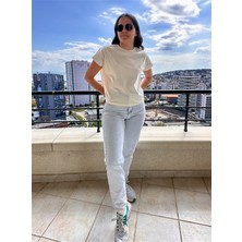 Qu Style Düşük Kol Bisiklet Yaka Düz Tişört Krem