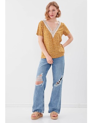 Vitrin Çiçekli V Yaka Bluz