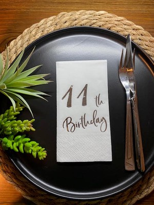 Kidspartim Gümüş Yaldızlı Beyaz On Bir Yaş Bırthday Garson Katlama Peçete 16 Lı