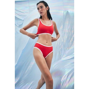 Tek Beden Kırmızı Bikini Üstü-aysu Türkoğlu Koleksiyonu