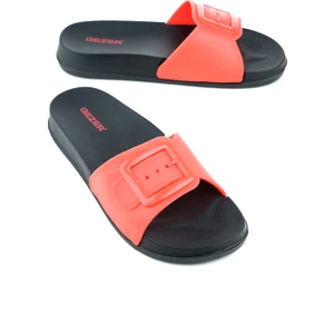 Yazlık Kadın Tek Toka Ayarlanabilir Islak Zemine Uygun Terlik