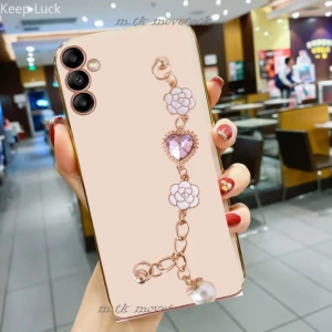 M.TK Moveteck Samsung Galaxy A24 Kılıf Kamera Korumalı Parlak Gold Kenar Kristal Taşlı Arkası Bileklikli Renkli