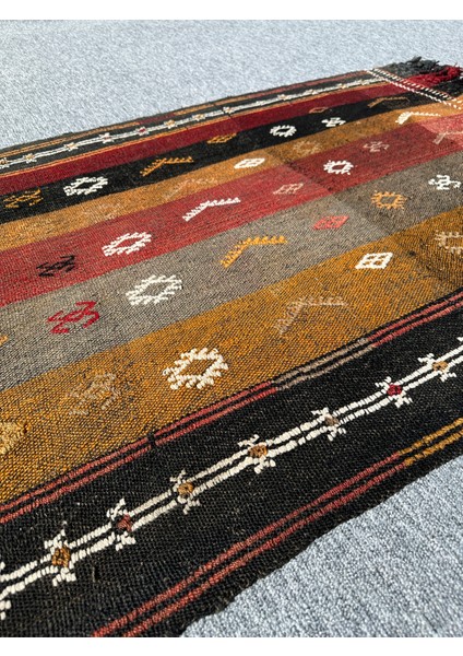 El Dokuma Dekoratif Kilim 92 x 123 Kök Boya Kiremit Kırmızı