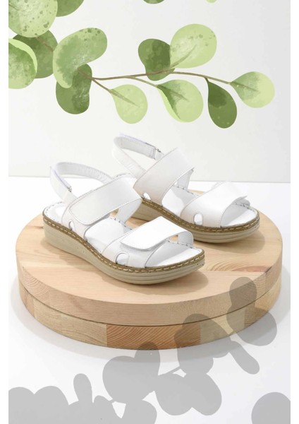 Beyaz Leather Kadın Sandalet K05281202703