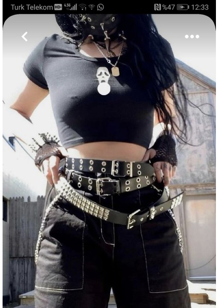 Kovboy Tokalı Gothic Punk Metallica Tarzı Zımbalı Piramit Kemer