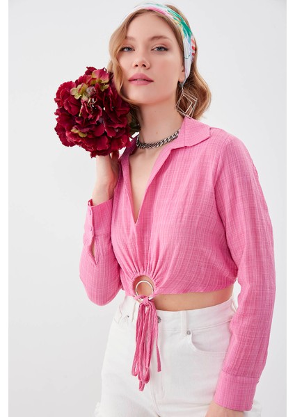 Beli Halka Detaylı V Yaka Lastikli Crop Bluz