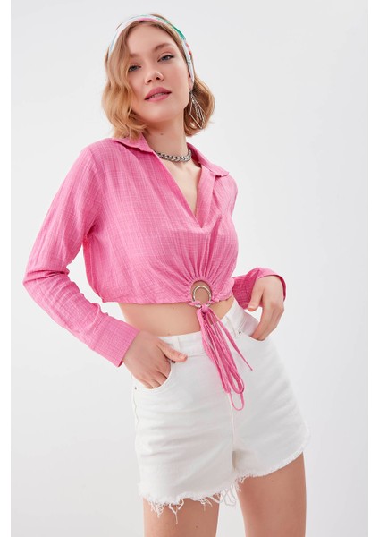 Beli Halka Detaylı V Yaka Lastikli Crop Bluz fırsatları