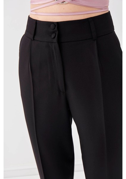 Çift Düğmeli Havuç Pantolon fiyatları