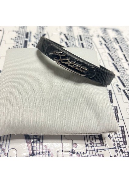 Atatürk Imzalı Siyah Bileklik