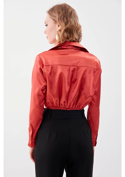 Bel Kısmı Detaylı Crop Saten Bluz indirimleri