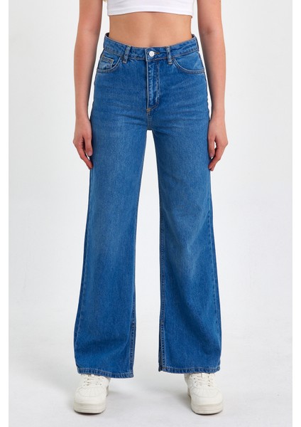 Kadın Paça Yırtmaçlı Jean Pantolon RD23YB023620