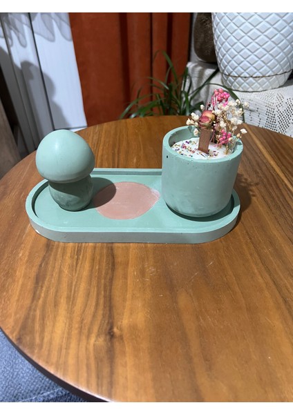 Dekoratif Eşyalı Beton Saksıda mum