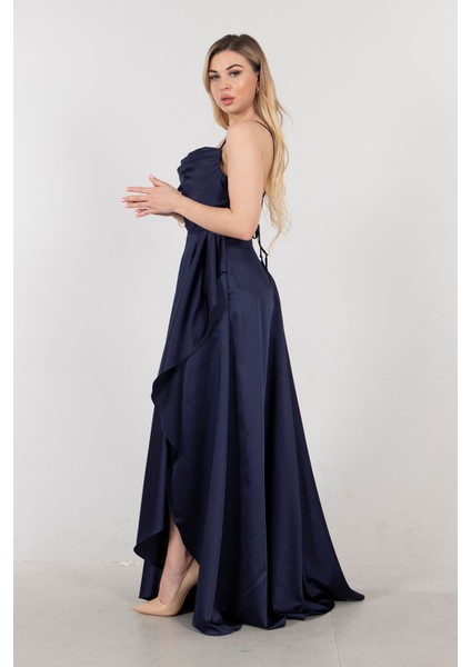 Lacivert Yırtmaç Detaylı Saten Abiye Elbise 4522348.02 fırsatları