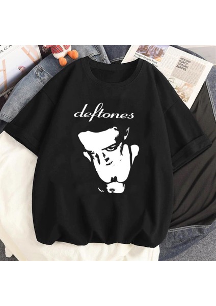 Deftones Baskılı Siyah Oversize T-Shirt fiyatları