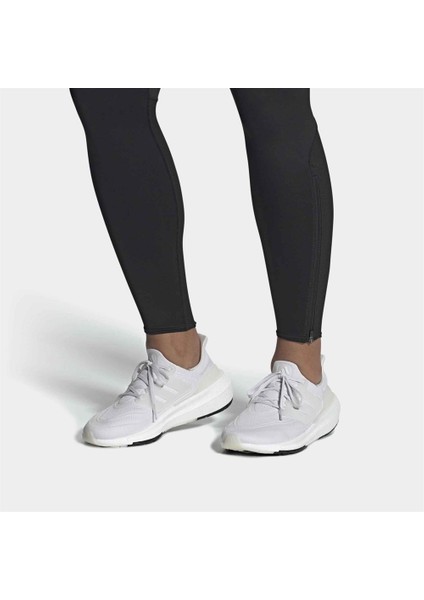 Ultraboost Light Erkek Koşu Ayakkabısı fırsatları