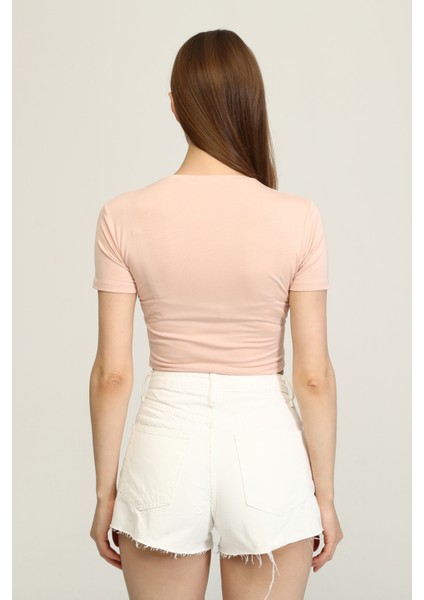 Kadın Pudra Bisiklet Yaka Basic Crop T-Shirt fırsatları