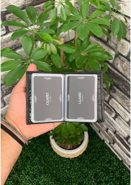 Siyah Croco Desenli Lastikli Spor Kartlık