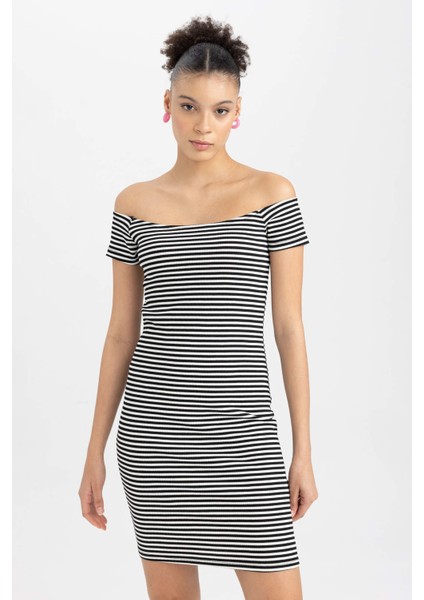 Bodycon Kayık Yaka Fitilli Kaşkorse Mini Kısa Kollu Elbise A7363AX23SM fırsatları