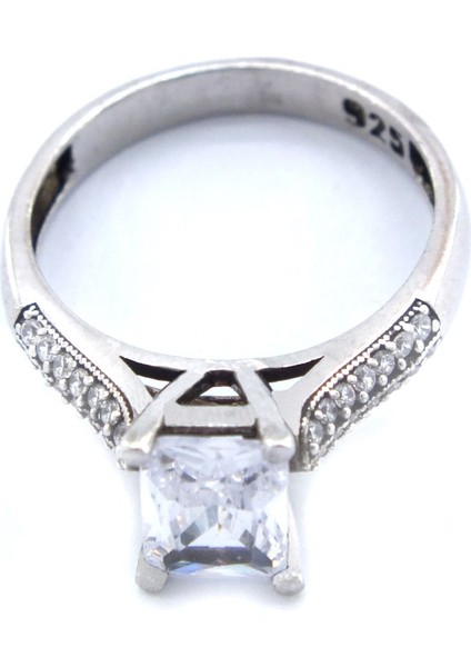 925 Ayar Gümüş Zirkon Baget Tek Taş Tasarım Kadın Yüzük GKY-124 fırsatları