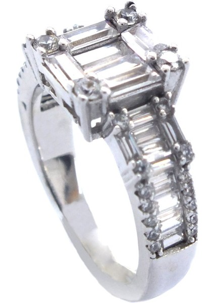 925 Ayar Gümüş Zirkon Baget Taşlı Tek Taş Kadın Yüzük GKY-130