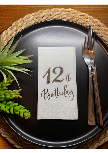 Gümüş Yaldızlı Beyaz On Iki Yaş Bırthday Garson Katlama Peçete 16 Lı