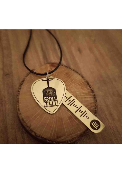 Dolu Kadehi Ters Tut Pena ve Spotify Kolye Set.