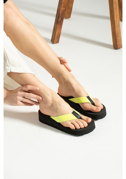 Platform Siyah Sarı Kadın Şık Parmak Arası Plaj Terlik Flip Flops