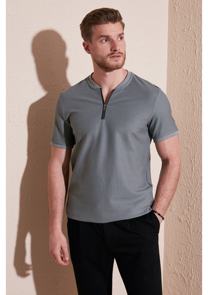Pamuklu Regular Fit Yarım Fermuarlı T Shirt Erkek T Shirt 5902653