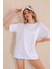 Beyaz Bisiklet Yaka Kadın Oversize T-Shirt MW5784 3