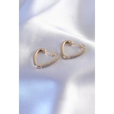 Clariss Gold Renk Zirkon Taşlı Kalp Model Kadın Küpe