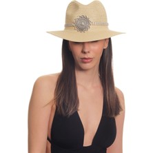 Labalaba Kadın Antik Gümüş Kaplama Metal Kemer Detaylı Özgün Tasarım Bej Renk Hasır Şapka