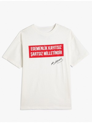 Koton Tişört Atatürk İmza Baskılı Kısa Kollu Pamuklu 100. Yıla Özel